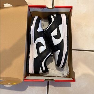 Women’s Nike Dunks